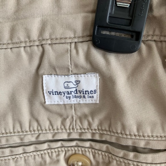 Vineyard Vines Club Short - Picture 3 of 4